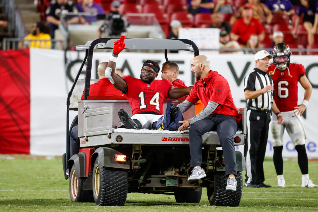 Chris Godwin Injury Update, Recovery & NFL Impact Story