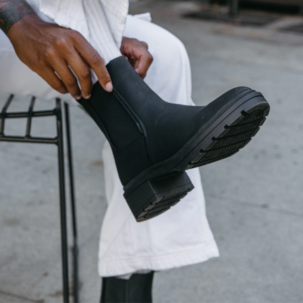 chelsea boots