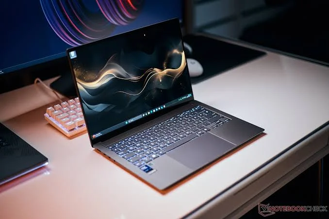 Asus Zenbook S14