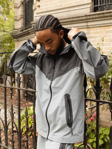 nike tech